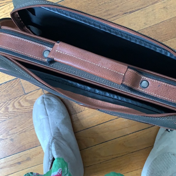 Longchamp Computer Bag - Picture 9 of 15